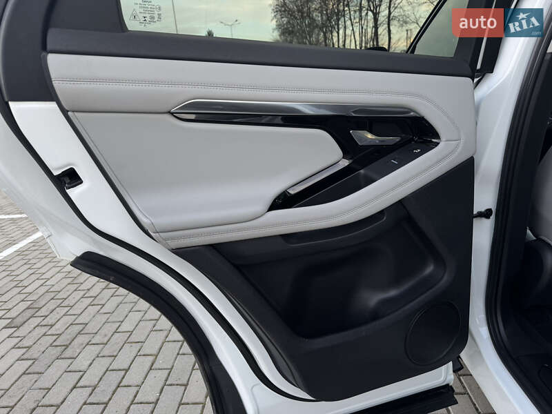 Позашляховик / Кросовер Land Rover Range Rover Evoque 2019 в Тернополі