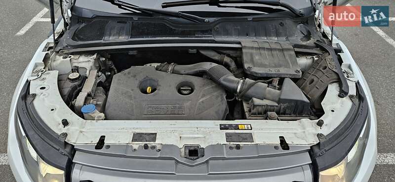 Внедорожник / Кроссовер Land Rover Range Rover Evoque 2011 в Киеве