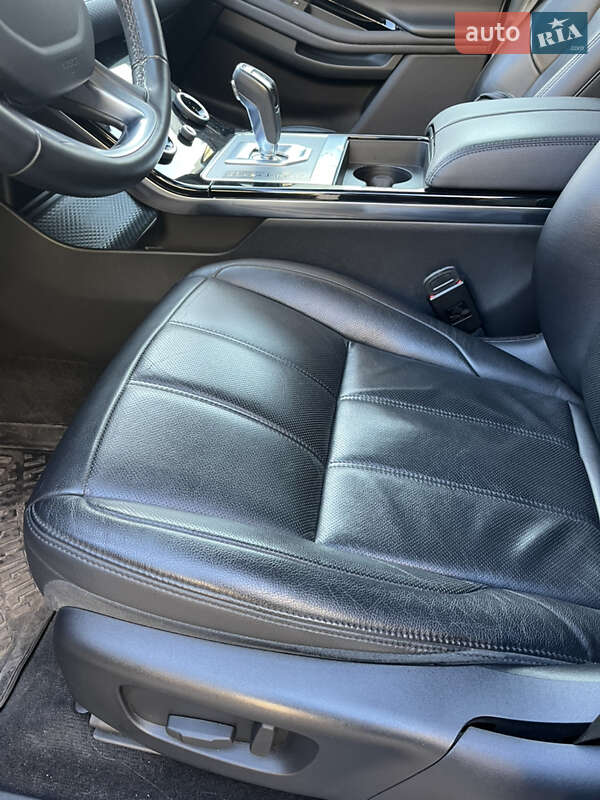 Внедорожник / Кроссовер Land Rover Range Rover Evoque 2019 в Шептицькому