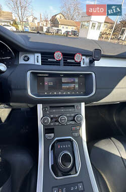 Внедорожник / Кроссовер Land Rover Range Rover Evoque 2017 в 