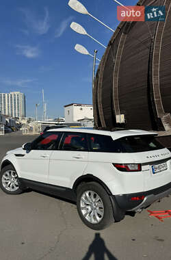 Внедорожник / Кроссовер Land Rover Range Rover Evoque 2017 в 