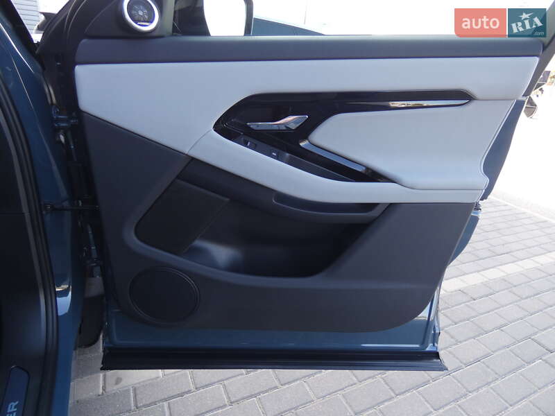 Позашляховик / Кросовер Land Rover Range Rover Evoque 2024 в Києві
