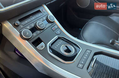 Внедорожник / Кроссовер Land Rover Range Rover Evoque 2015 в 