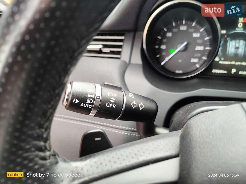 Внедорожник / Кроссовер Land Rover Range Rover Evoque 2015 в Ровно