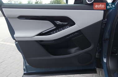 Позашляховик / Кросовер Land Rover Range Rover Evoque 2024 в 