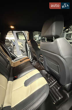 Внедорожник / Кроссовер Land Rover Range Rover Evoque 2012 в 