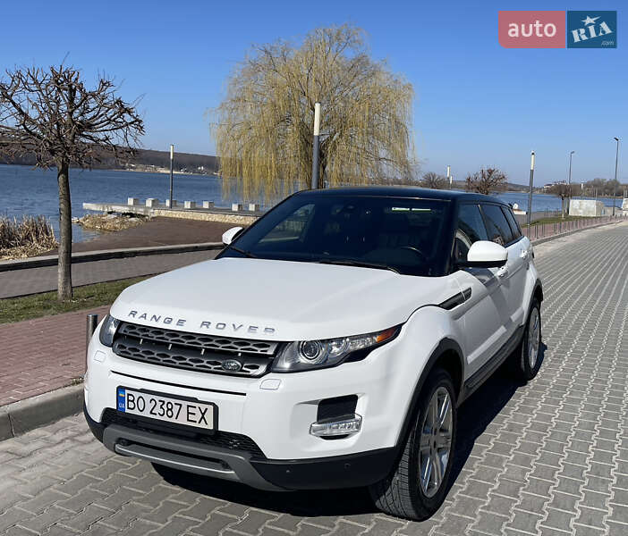 Внедорожник / Кроссовер Land Rover Range Rover Evoque 2015 в Тернополе