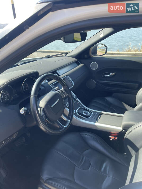 Внедорожник / Кроссовер Land Rover Range Rover Evoque 2015 в Тернополе