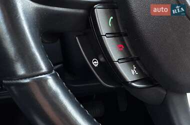 Внедорожник / Кроссовер Land Rover Range Rover Evoque 2015 в 
