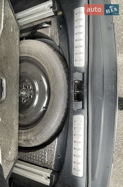 Внедорожник / Кроссовер Land Rover Range Rover Evoque 2012 в 