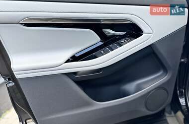 Внедорожник / Кроссовер Land Rover Range Rover Evoque 2019 в 