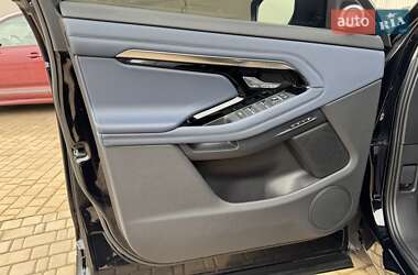 Внедорожник / Кроссовер Land Rover Range Rover Evoque 2019 в 