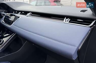 Внедорожник / Кроссовер Land Rover Range Rover Evoque 2019 в 