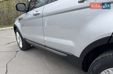 Внедорожник / Кроссовер Land Rover Range Rover Evoque 2013 в 