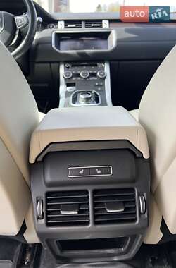 Внедорожник / Кроссовер Land Rover Range Rover Evoque 2017 в 