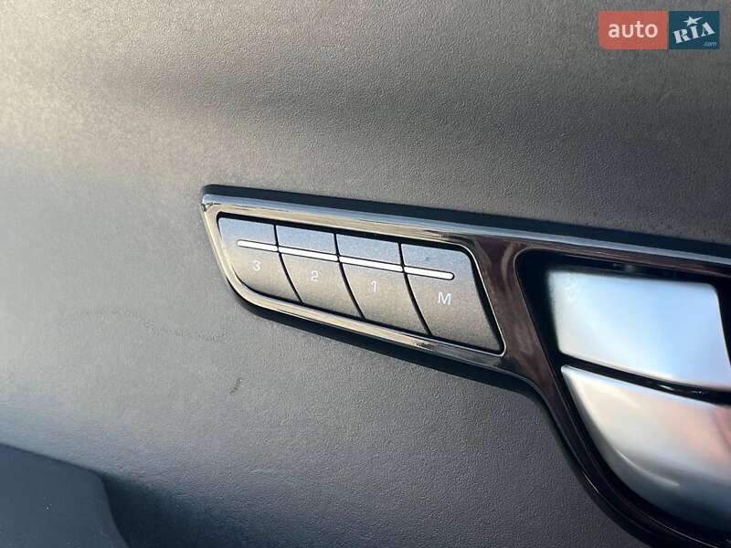 Позашляховик / Кросовер Land Rover Range Rover Evoque 2014 в Львові