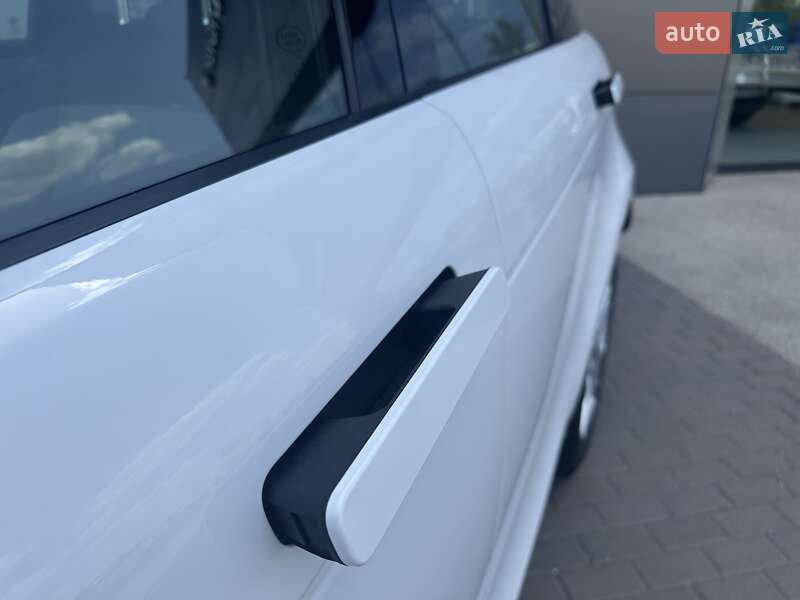 Позашляховик / Кросовер Land Rover Range Rover Evoque 2020 в Києві