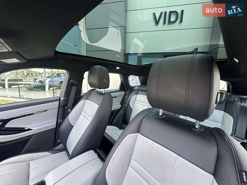 Позашляховик / Кросовер Land Rover Range Rover Evoque 2020 в Києві
