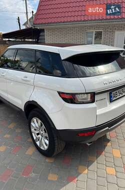 Внедорожник / Кроссовер Land Rover Range Rover Evoque 2016 в 