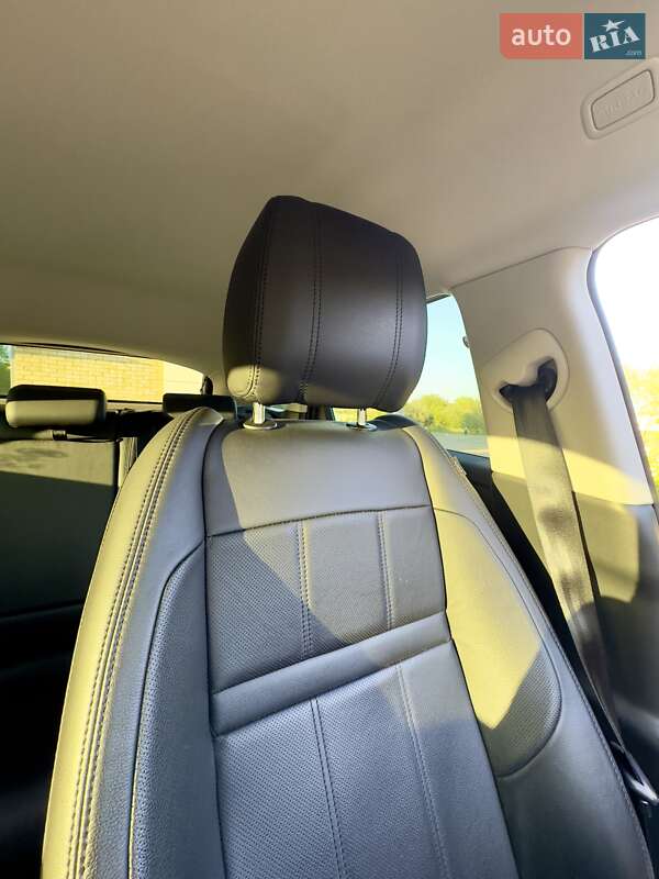 Внедорожник / Кроссовер Land Rover Range Rover Evoque 2020 в Харькове
