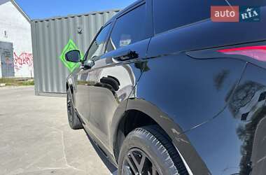 Позашляховик / Кросовер Land Rover Range Rover Evoque 2019 в 