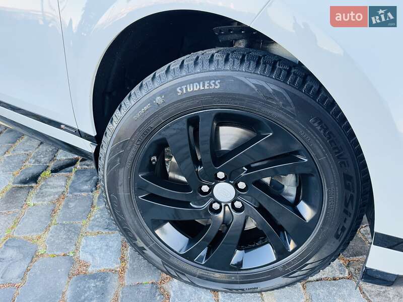 Внедорожник / Кроссовер Land Rover Range Rover Evoque 2019 в Киеве