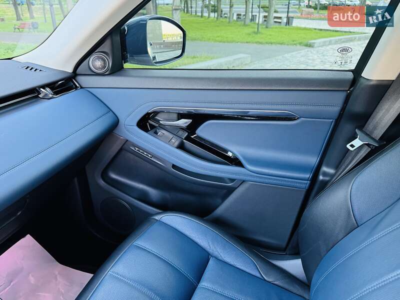 Внедорожник / Кроссовер Land Rover Range Rover Evoque 2019 в Киеве