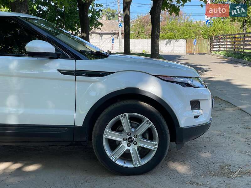 Позашляховик / Кросовер Land Rover Range Rover Evoque 2014 в Києві