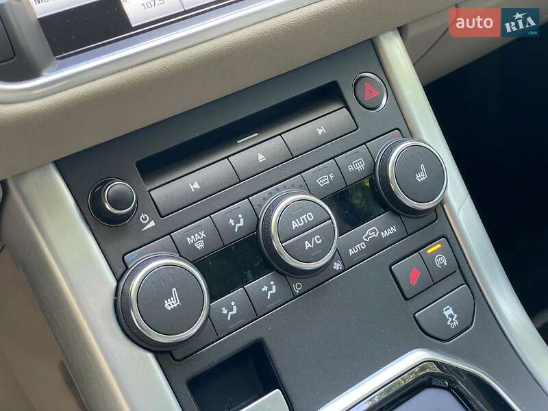 Позашляховик / Кросовер Land Rover Range Rover Evoque 2014 в Києві