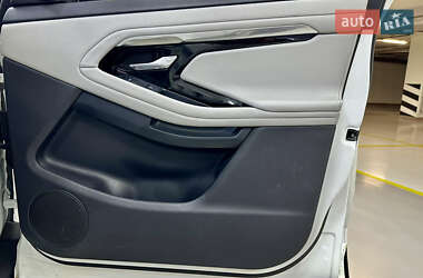Внедорожник / Кроссовер Land Rover Range Rover Evoque 2019 в 