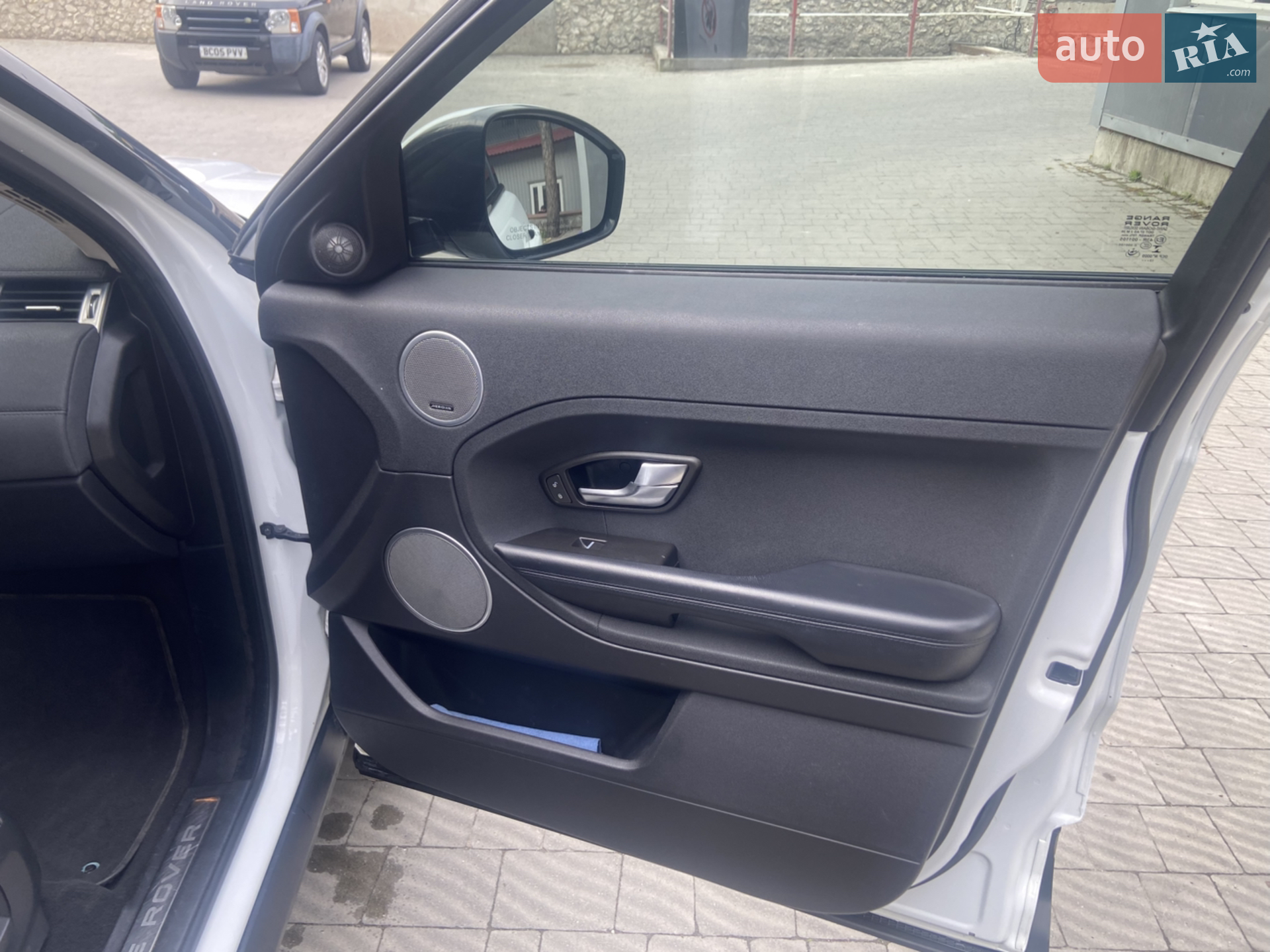 2013 Land Rover Range Rover Evoque - мініатюра 24