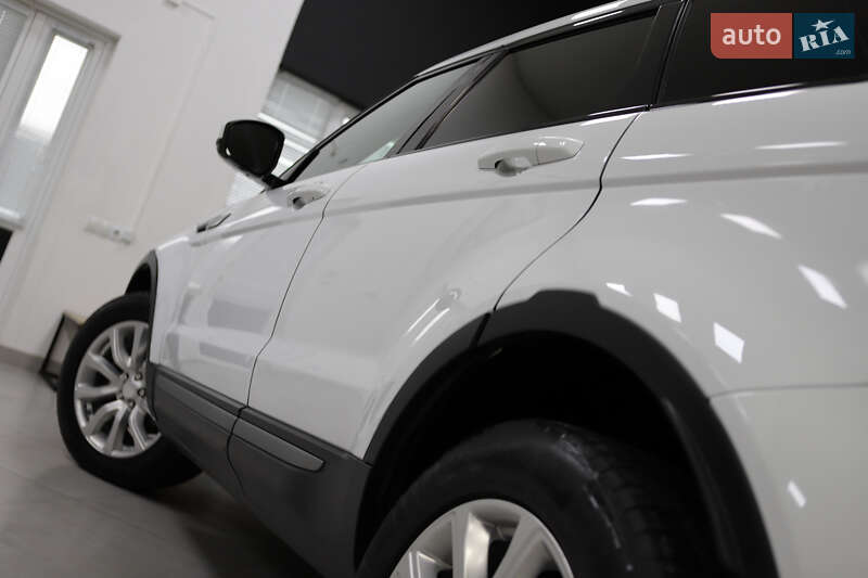Внедорожник / Кроссовер Land Rover Range Rover Evoque 2015 в Дрогобыче