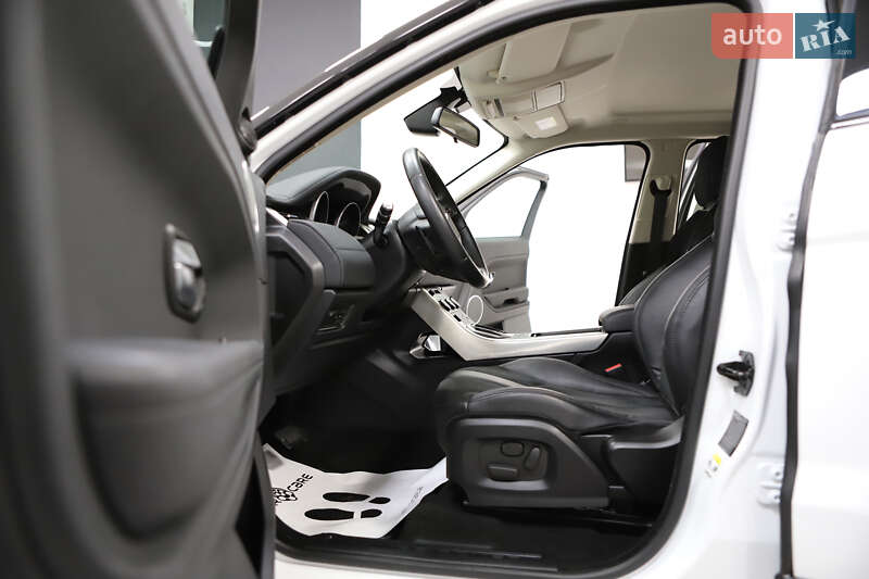 Внедорожник / Кроссовер Land Rover Range Rover Evoque 2015 в Дрогобыче