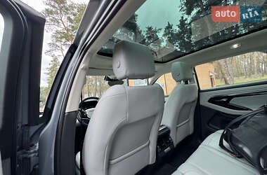 Позашляховик / Кросовер Land Rover Range Rover Evoque 2021 в 