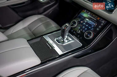 Позашляховик / Кросовер Land Rover Range Rover Evoque 2019 в 