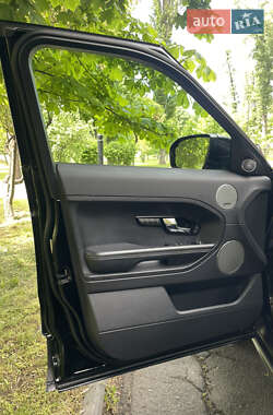 Позашляховик / Кросовер Land Rover Range Rover Evoque 2013 в 