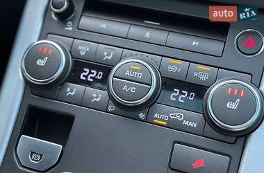 Внедорожник / Кроссовер Land Rover Range Rover Evoque 2013 в 