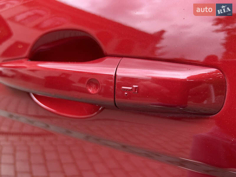 Внедорожник / Кроссовер Land Rover Range Rover Evoque 2015 в Львове