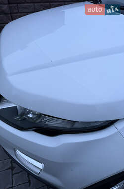 Внедорожник / Кроссовер Land Rover Range Rover Evoque 2013 в 