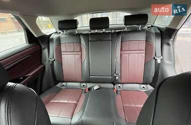 Внедорожник / Кроссовер Land Rover Range Rover Evoque 2019 в 