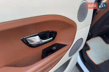 Внедорожник / Кроссовер Land Rover Range Rover Evoque 2012 в 