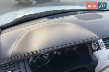 Внедорожник / Кроссовер Land Rover Range Rover Evoque 2012 в 