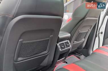 Позашляховик / Кросовер Land Rover Range Rover Evoque 2012 в 