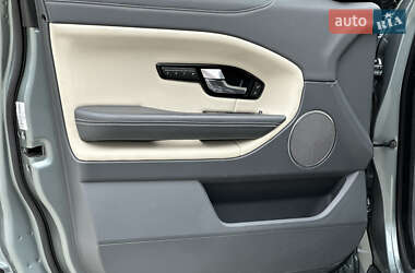 Внедорожник / Кроссовер Land Rover Range Rover Evoque 2015 в 