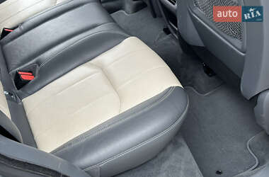 Внедорожник / Кроссовер Land Rover Range Rover Evoque 2015 в 