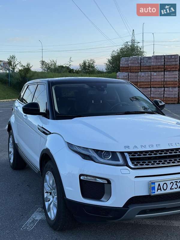 Внедорожник / Кроссовер Land Rover Range Rover Evoque 2015 в Ужгороде