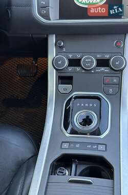 Внедорожник / Кроссовер Land Rover Range Rover Evoque 2015 в 
