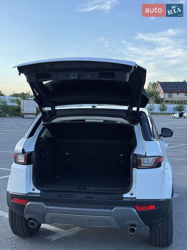 Внедорожник / Кроссовер Land Rover Range Rover Evoque 2015 в Ужгороде