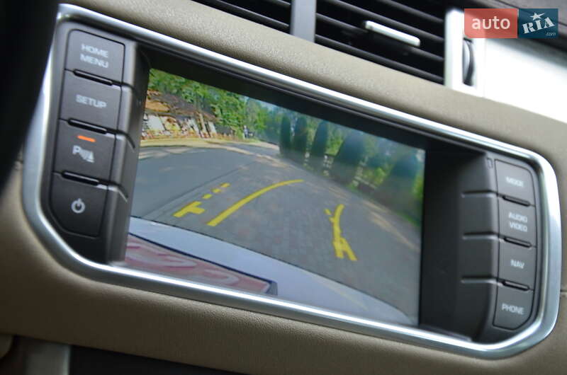 Внедорожник / Кроссовер Land Rover Range Rover Evoque 2015 в Трускавце