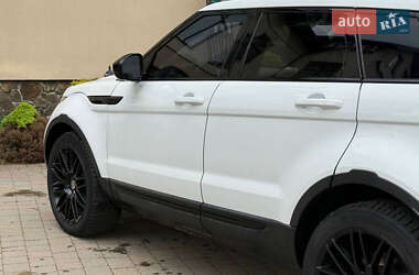Внедорожник / Кроссовер Land Rover Range Rover Evoque 2017 в 